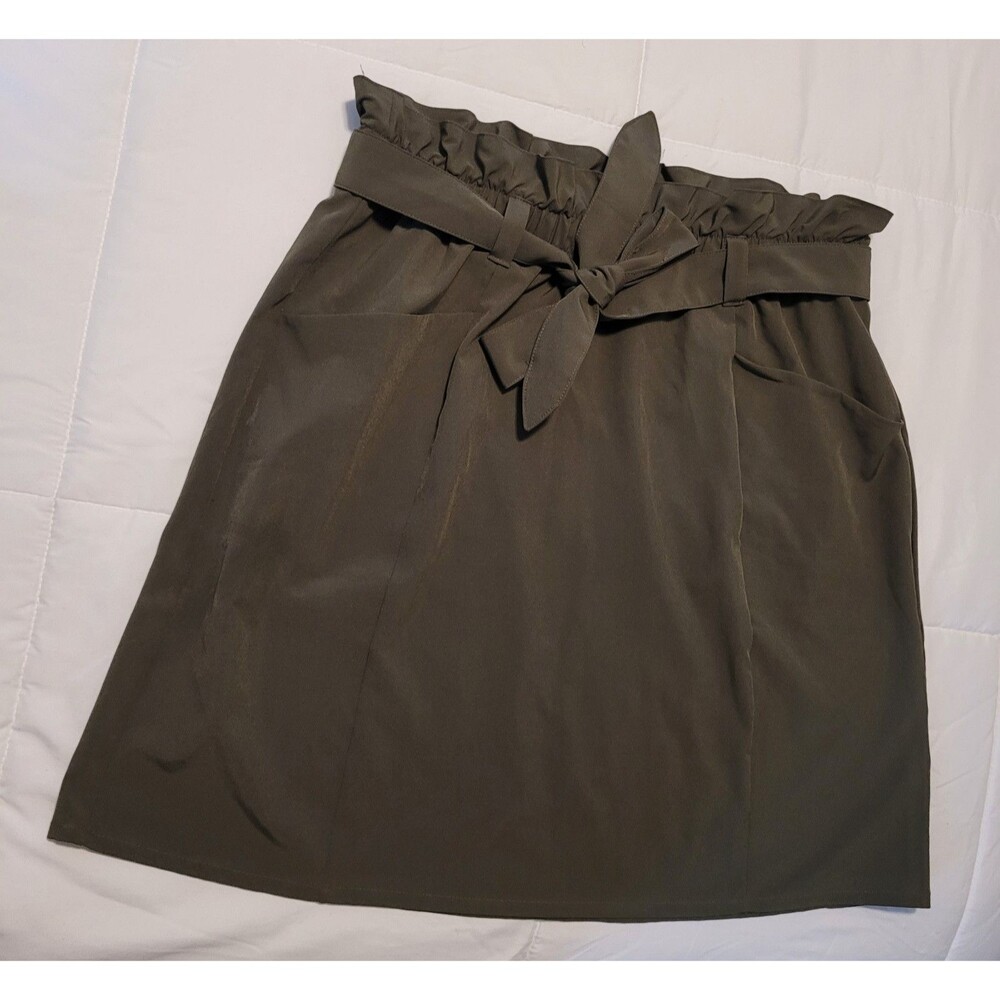 NWOT Women's Mondetta Performance Luxury Skirt High-Waisted Stretch Sz Medium